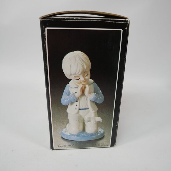 Porcelain Praying Boy Figurine With Dove By Sophia-Ann Vintage - Picture 8 of 9